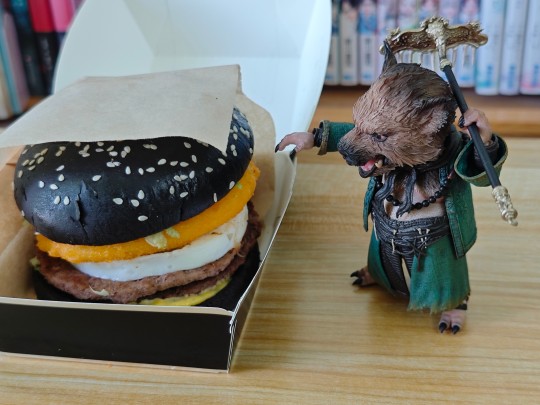老猪也是吃上麦当劳联名黑神话套餐了