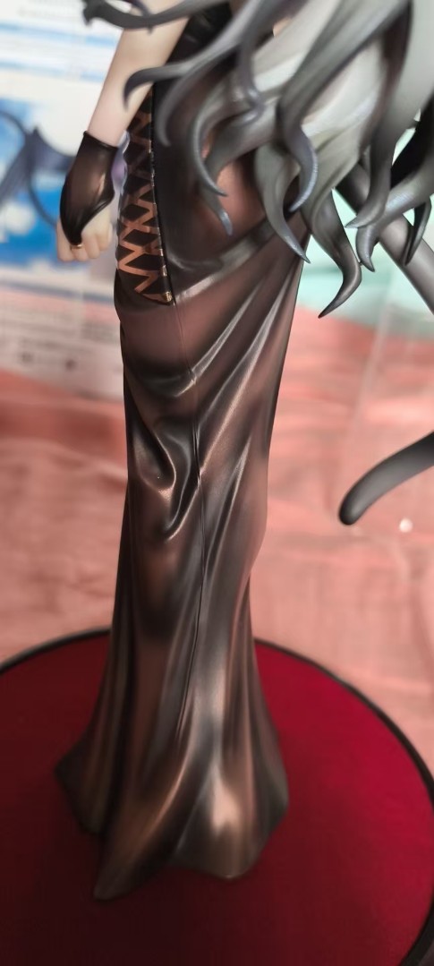 黑 盛礼 手办瑕疵