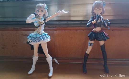 蓝白ash  和  红黑ash