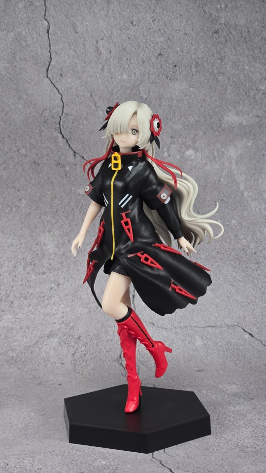 再来一份情绪小姐