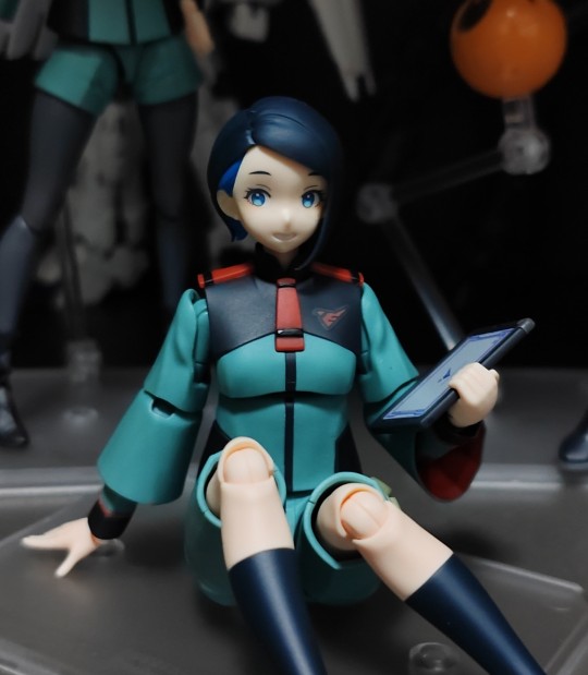 万代frs尼卡·七浦