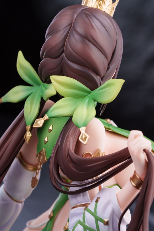 来欣赏公主的美好肉体