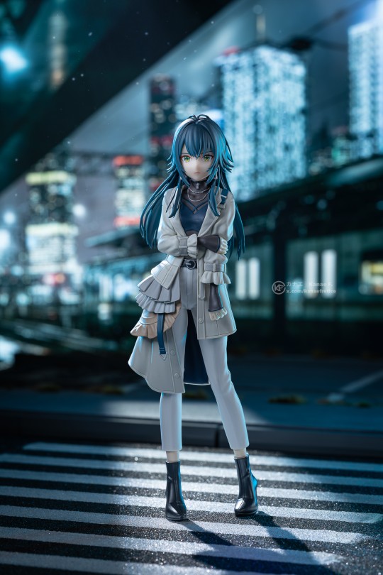 酷炫的苍系不能因为几碗猪排饭就落了风格