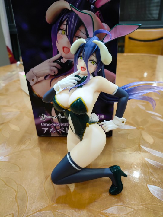 单马尾雅儿贝德