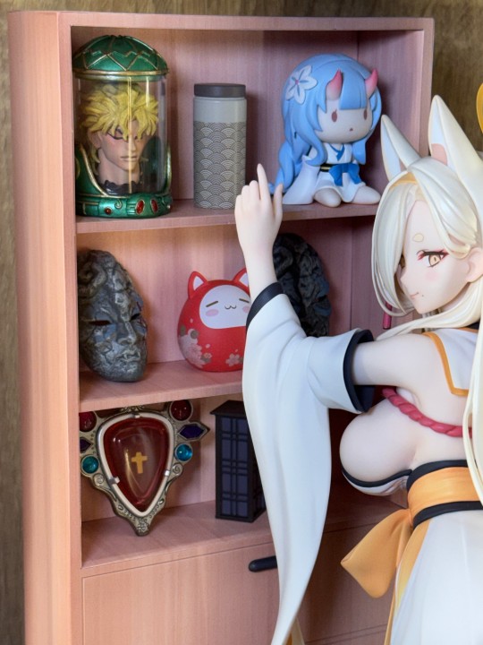 女子 月夜 亻則  孚乚