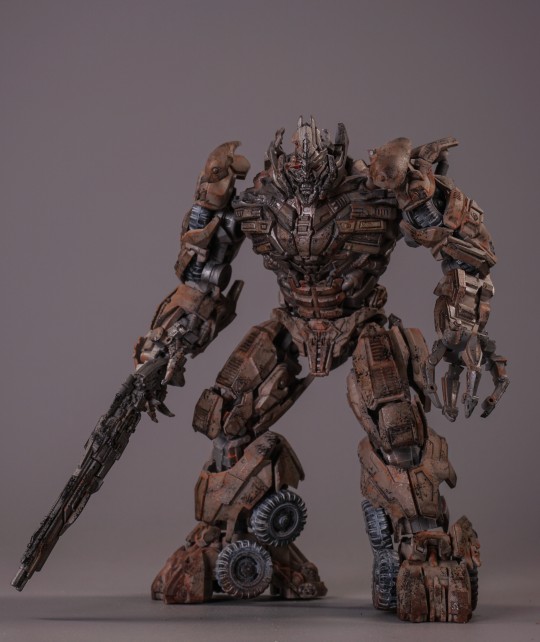 布鲁可DOTM威震天