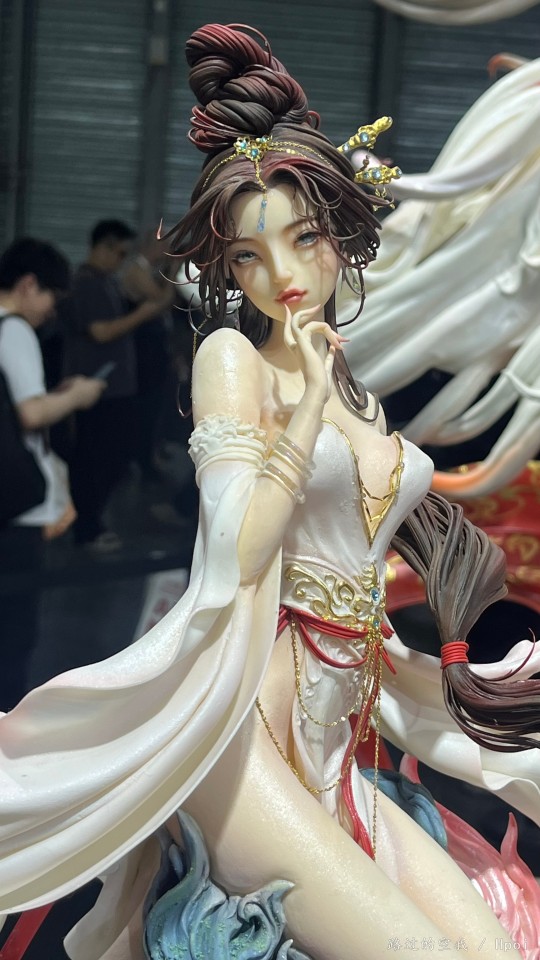 手办化后为什么要加布料呢？