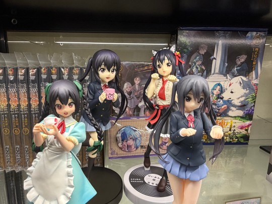 不是特别像，但还说得过去