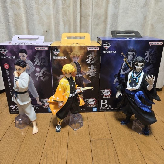 转载鬼灭之刃雷之兄弟一番赏手办实物图