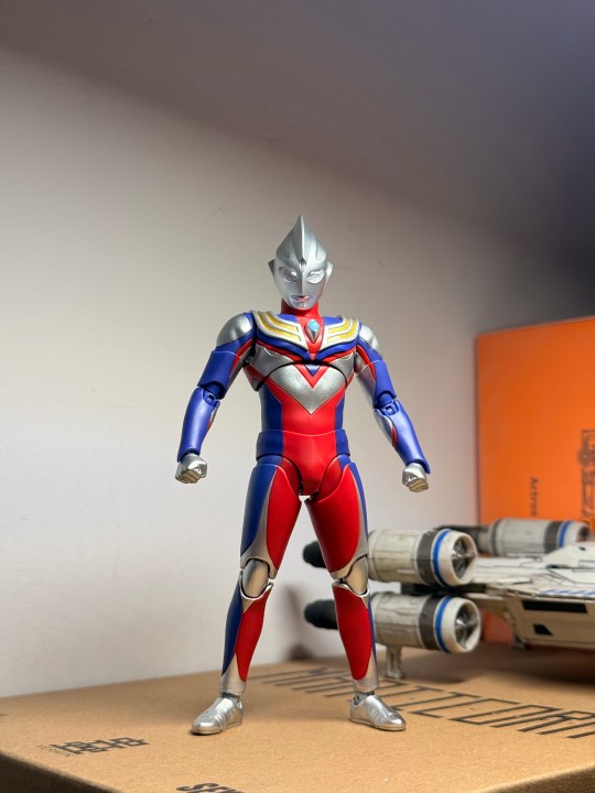 换完肩的中村迪