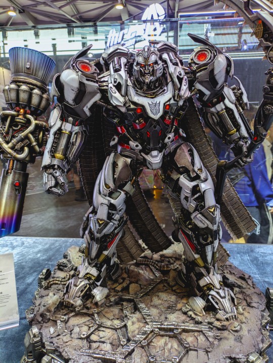 WF2025上海P1S AOO威震天实物图