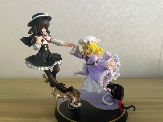 真是一对苦命鸳鸯