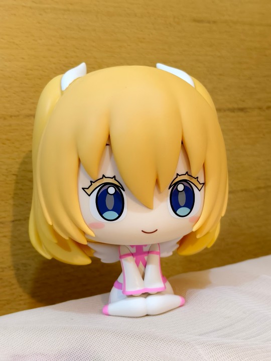 2.5次元的诱惑 坐姿小伙伴-莉莉艾露