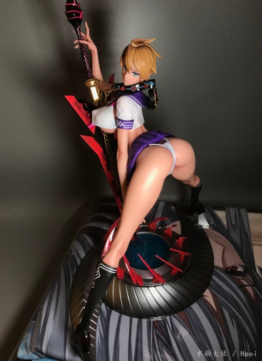 大開腳の飛鳥瑠衣 Natsu Sailor Ver.