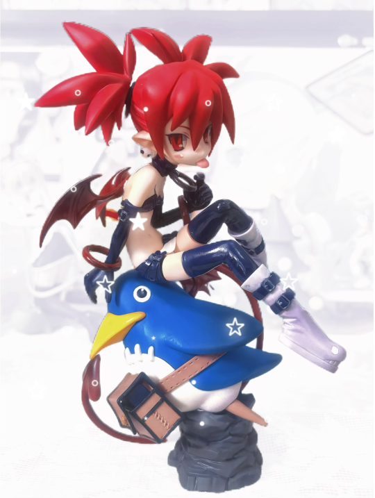 其实是彩色树脂件