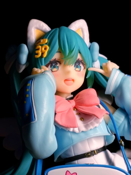 米米嘟初音酱嘻嘻