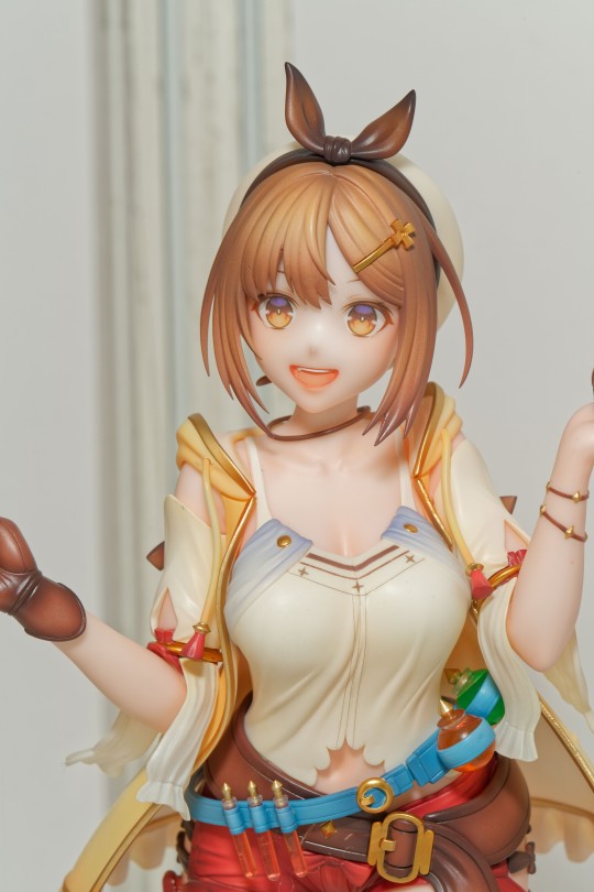 WF2026[冬] 展品 HanaBee 莱莎