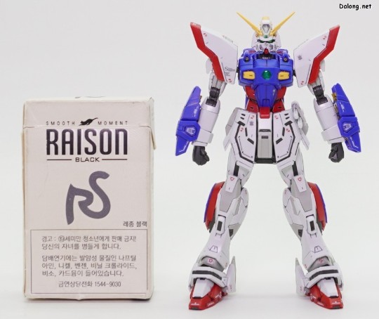 大龙评测 RG#42 闪光高达