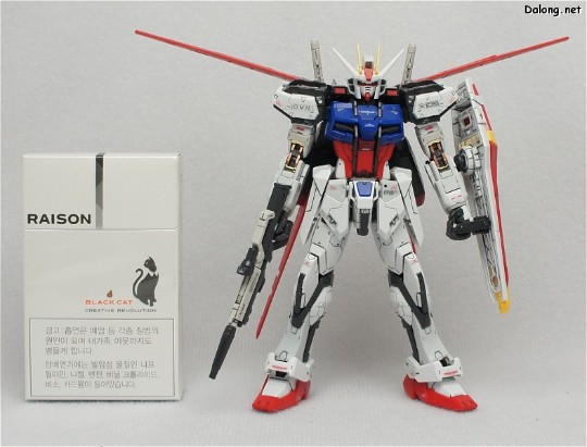 大龙评测 RG#03 翔翼型强袭高达