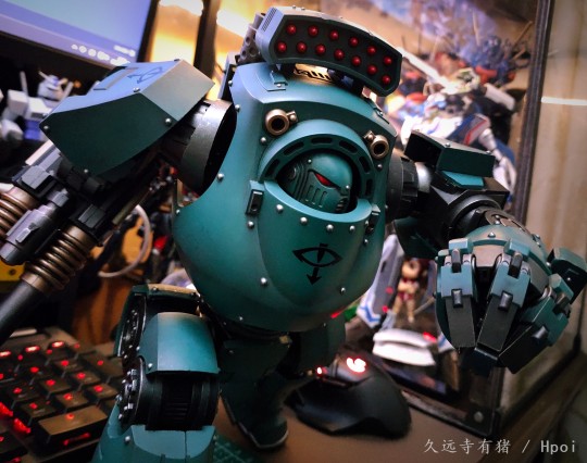 暗源 装备重力自动炮蔑视者无畏机甲