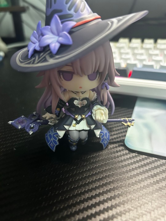 牢大粘土人到货水