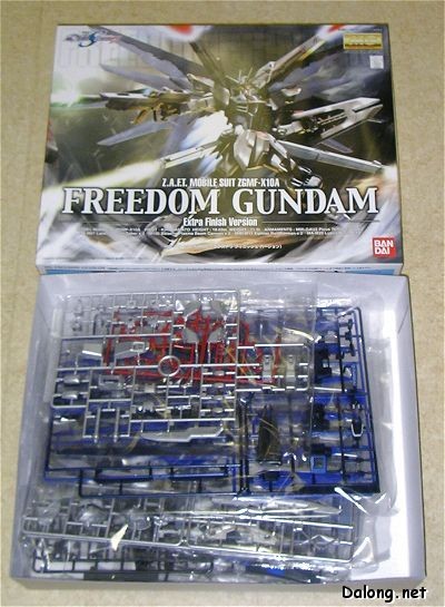 大龙板件/盒子图 MG 1/100 机动战士高达SEED Destiny  ZGMF-X10A 自由高达 电镀版