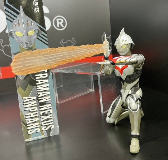 SHF 奈克瑟斯奥特曼 幼年形态
