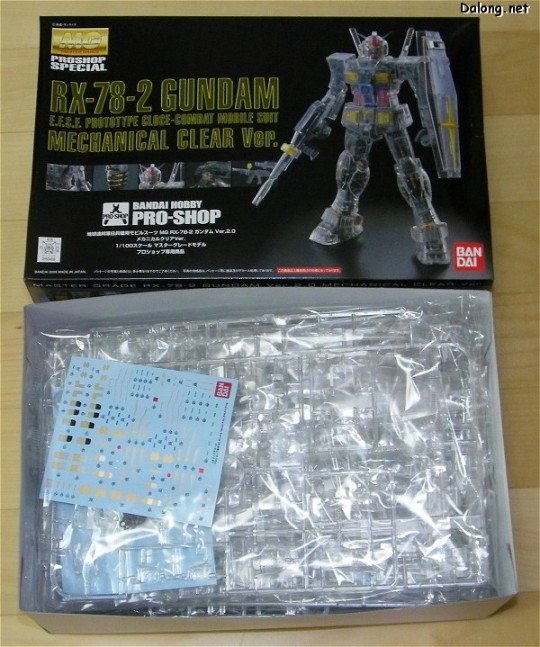 大龙板件/盒子图 MG 机动战士高达 RX-78-2 高达&FF-X7 核心战机 Ver. 2.0 Mechanical Clear