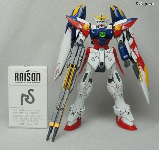 大龙评测 MG #174 新机动战记高达W 无尽的华尔兹  XXXG-00W0 飞翼零式高达