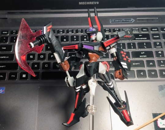 纸箱战机wras LBX 古尔泽昂