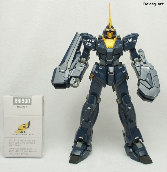 大龙评测 MG 1/100 机动战士高达UC RX-0 独角兽高达2号机 报丧女妖