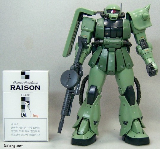 大龙评测 MG 1/100 机动战士高达  	MS-06F 扎古II Ver. 2.0, Minelayer
