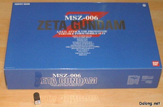 大龙板件/盒子图 PG 1/60 	机动战士Z高达  MSZ-006 Z高达
