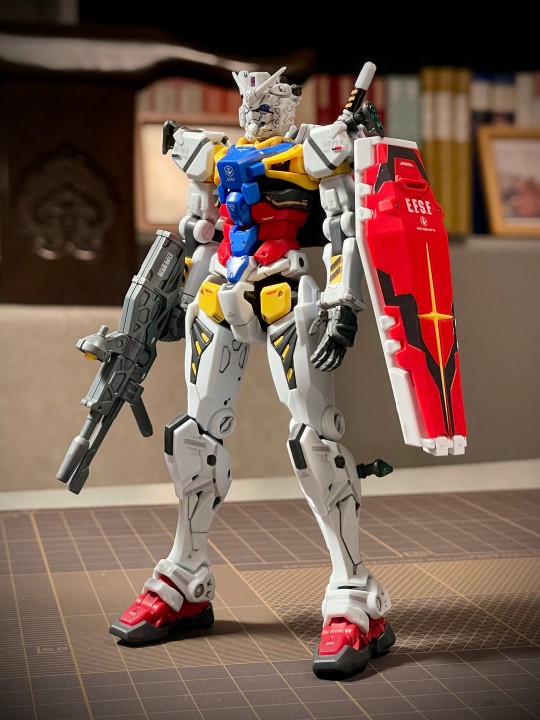 HG Gquuuuuux 白高达