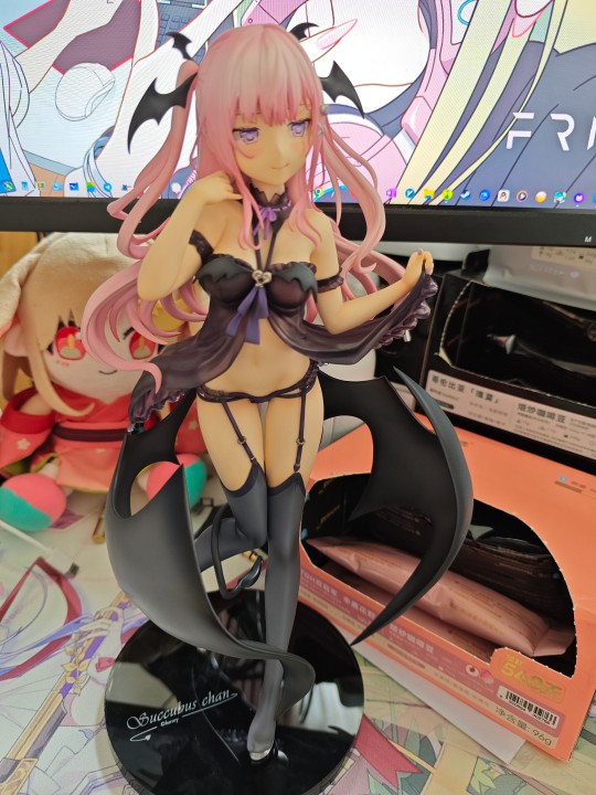 UC小魅魔