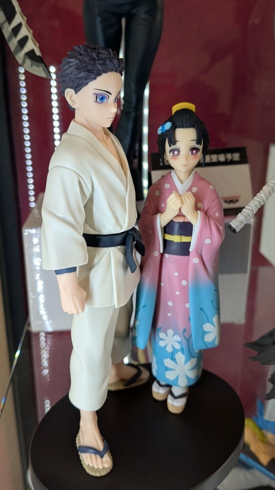转载彩模（可以站一个底座）