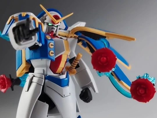 HG 玫瑰高达