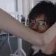风佛谷而过