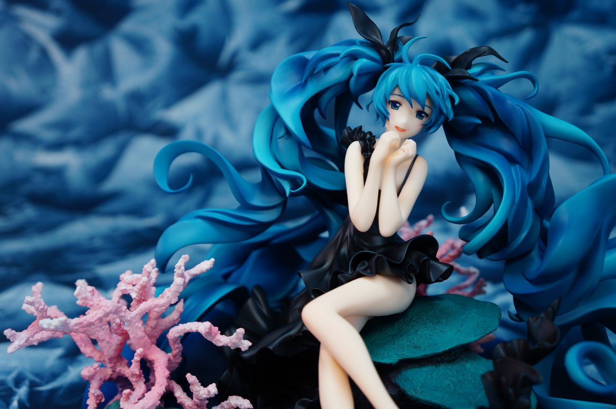 VOCALOID角色系列 01 初音未来 深海少女ver.