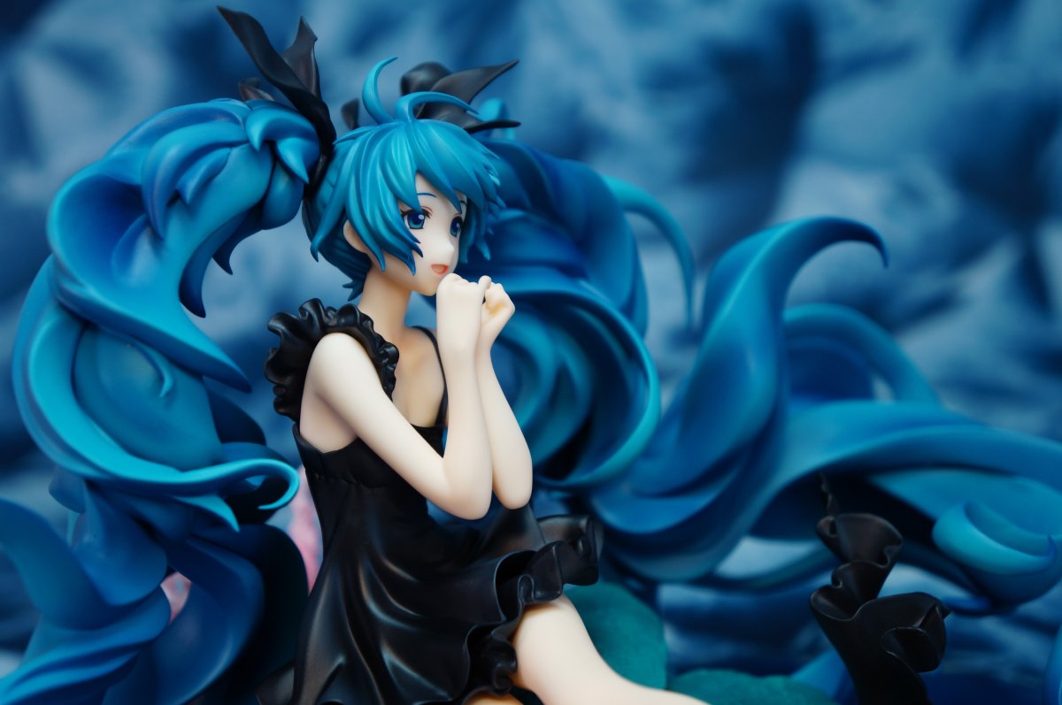 VOCALOID角色系列 01 初音未来 深海少女ver.