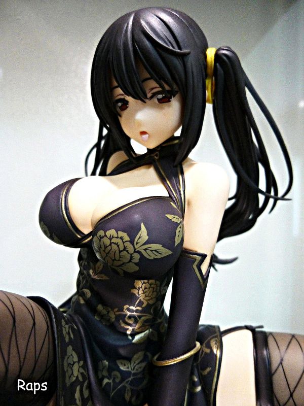 快乐天BEAST封面女郎 春本樱