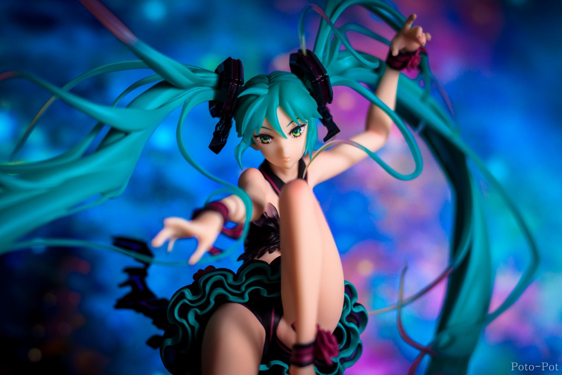 VOCALOID角色系列01 初音未来 mebae