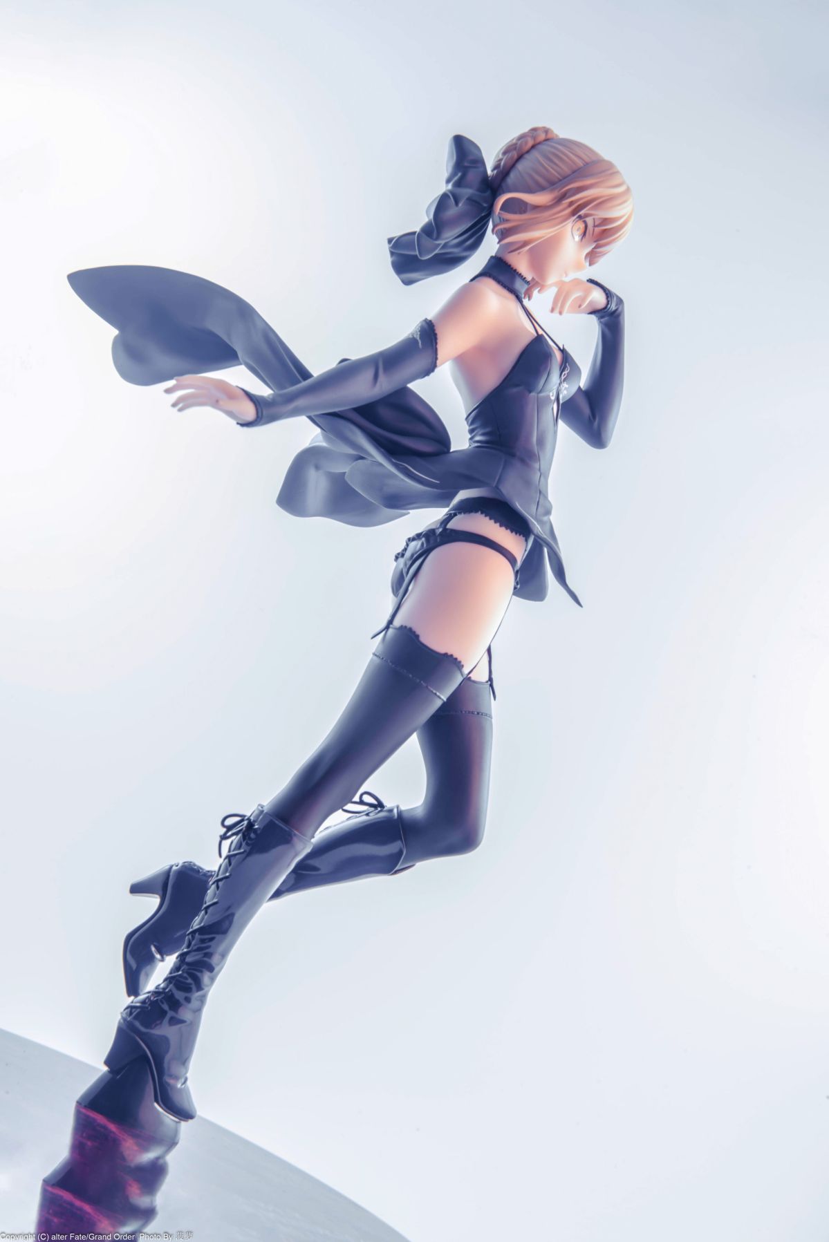 命运-冠位指定 阿尔托莉雅・潘德拉贡[Alter] 礼服版