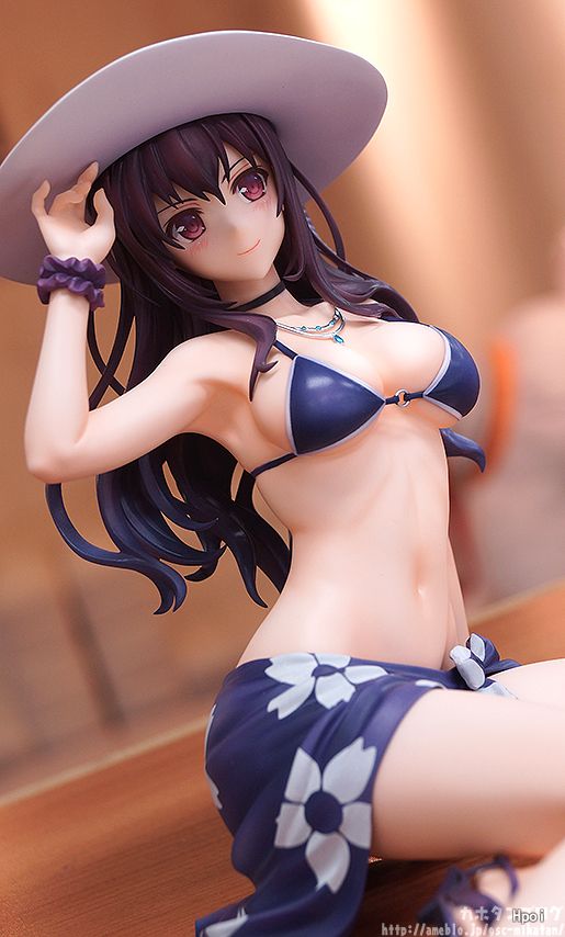 霞之丘诗羽 泳装版