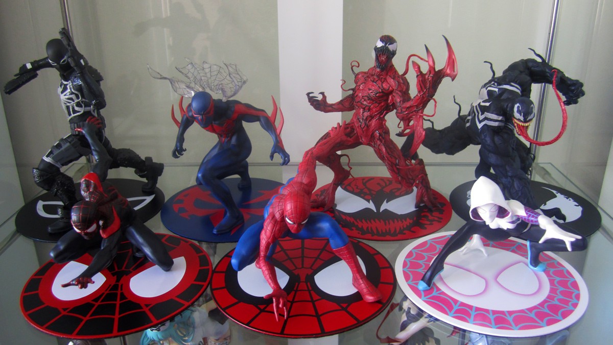 ARTFX+ 终极漫画：蜘蛛侠  蜘蛛侠 (迈尔斯·莫拉莱斯)