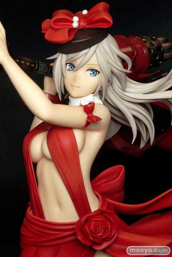 噬神者2 	艾莉莎・伊莉妮琪娜・奥美拉 深紅纪念礼服Ver.