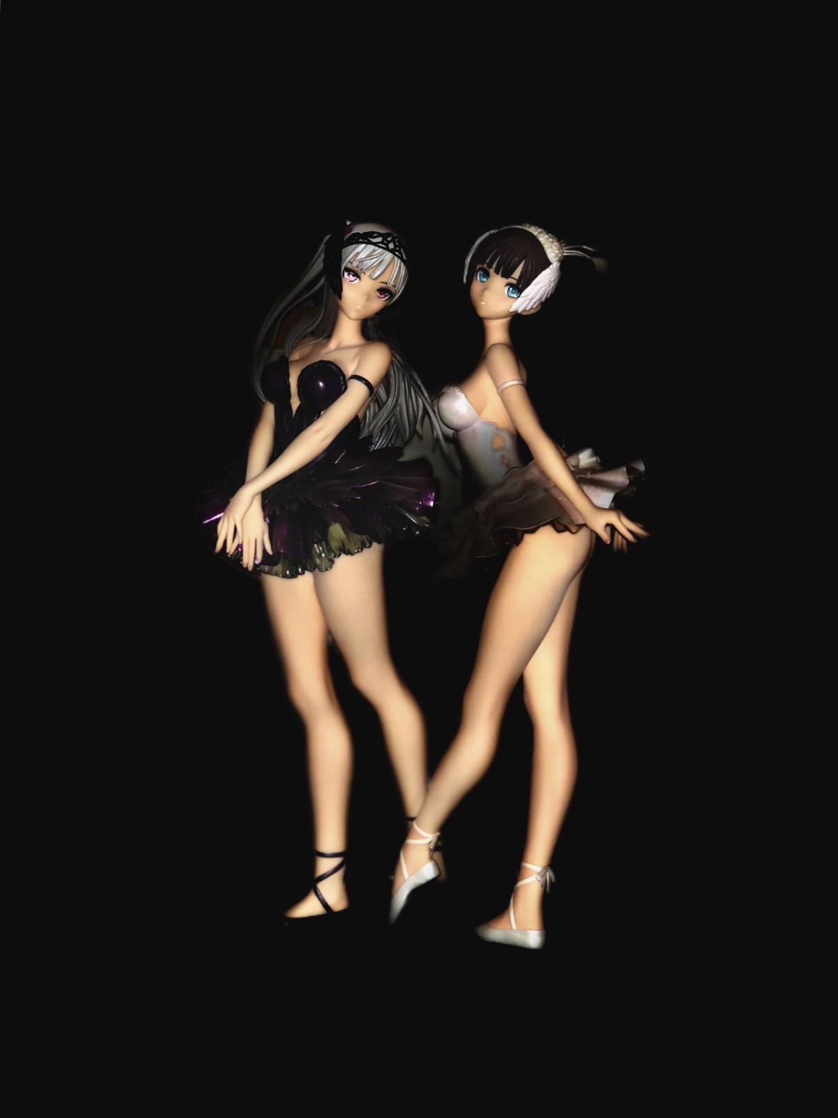 白色的奥黛特 & 黑色的奥黛尔 套装