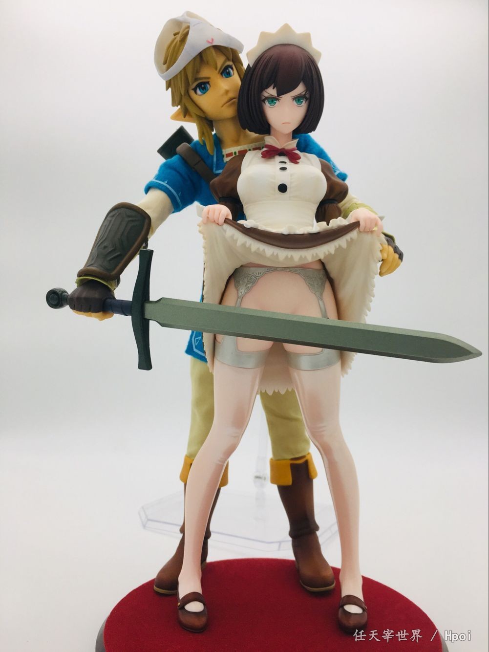 一脸嫌弃的让你看胖次 女仆 伊东千岁