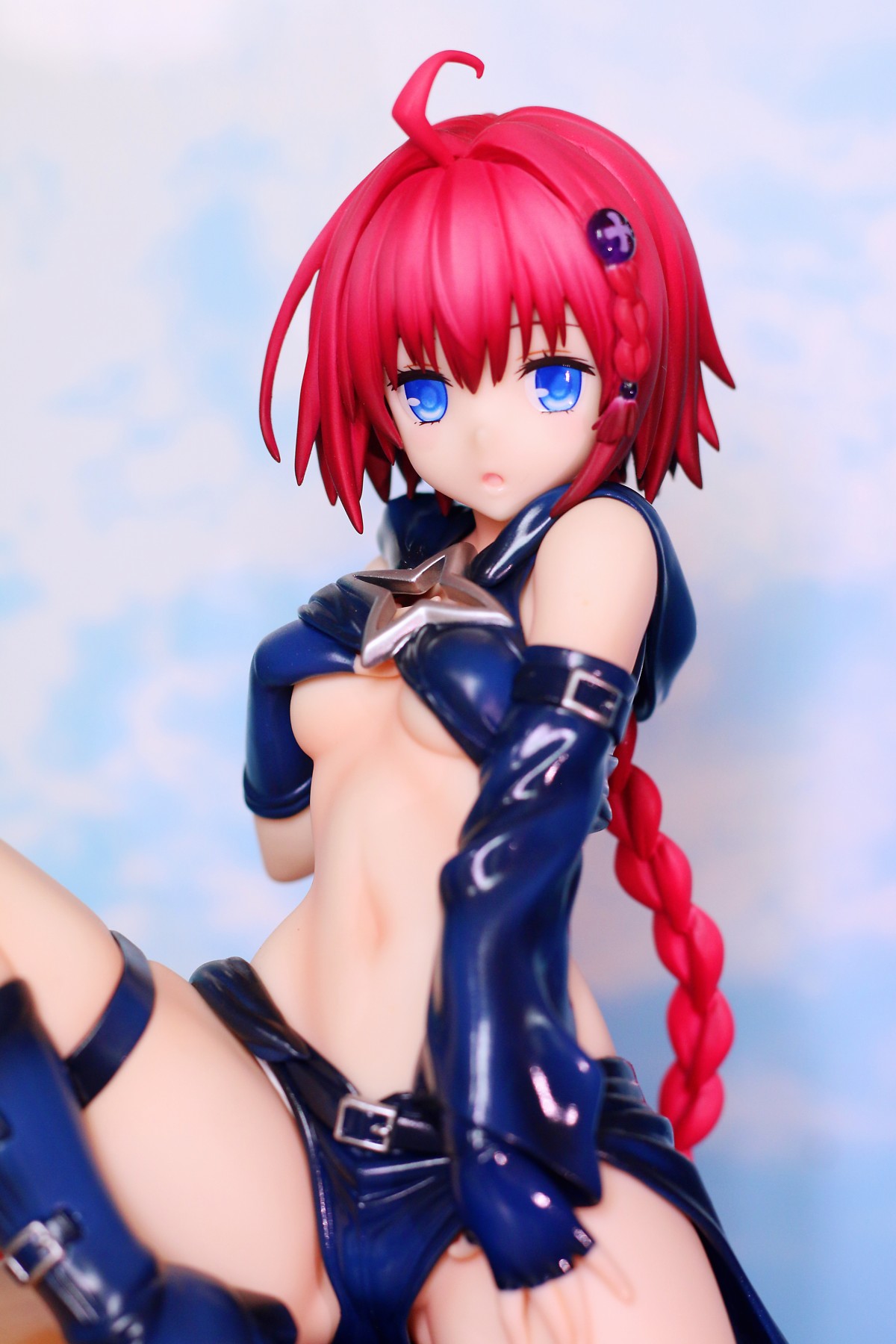 「先辈，我那里变得很奇怪，你能帮我prprpr吗？！」