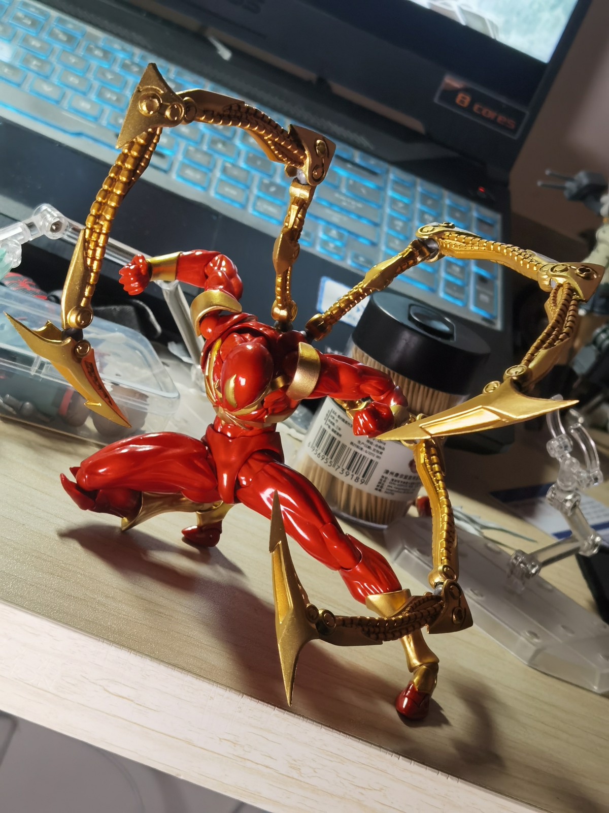 海洋堂 钢铁蜘蛛侠 瞎拍